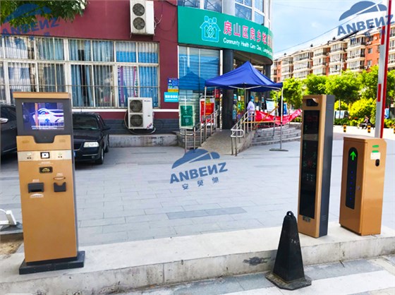 【安贝驰】远程云对讲中心在智能化车牌识别停车场管理的亮点：