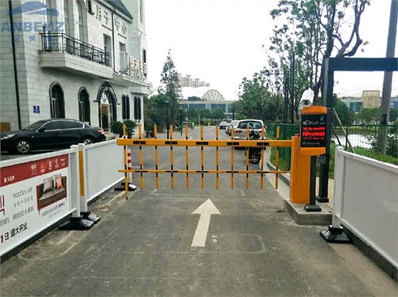安贝驰小区智能停车场