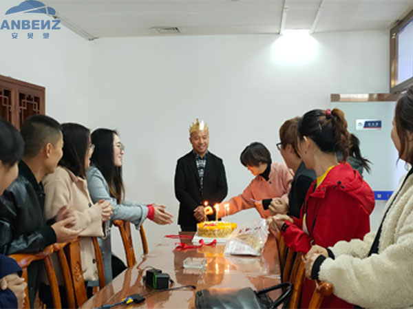 安贝驰无人值守车牌识别厂家生日会-