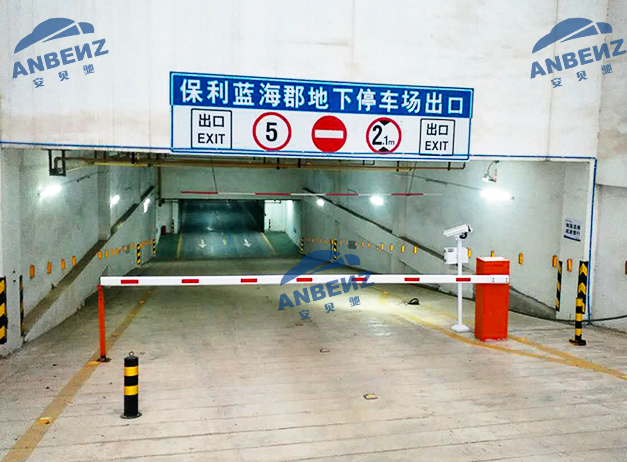 【安贝驰】智能车牌识别系统降低大型商务中心停车场管理压力