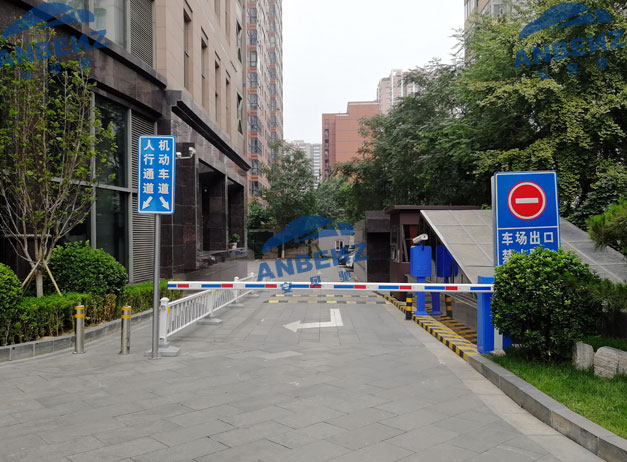 【安贝驰】智能车辆识别系统入驻小区停车场有什么益处？